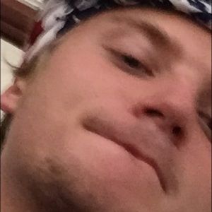 Meet your Posher, Colin